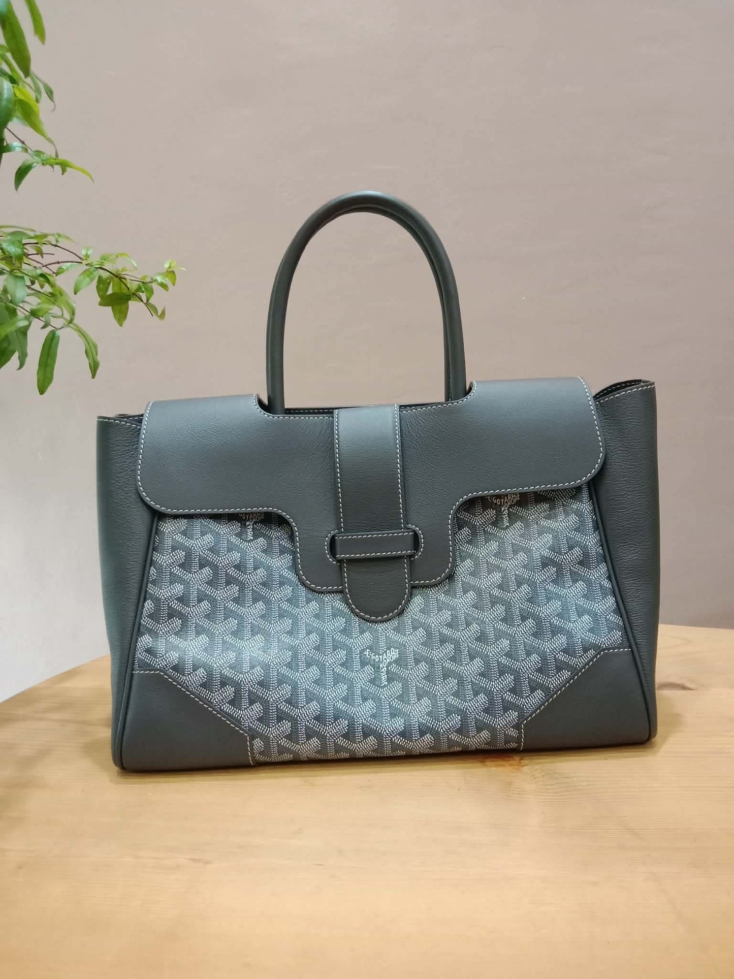 Goyard Saigon Tote Bag Goyardine Canvas with Structured Leather Trim Gris MM