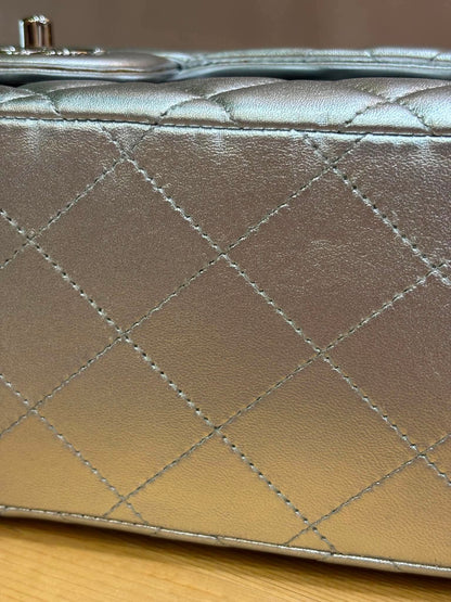 Chanel Maxi Single Flap Series 13