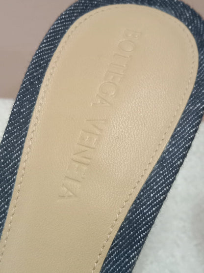 Bottega Veneta Indigo Denim Matelasse Padded Mule Sandals Size 36