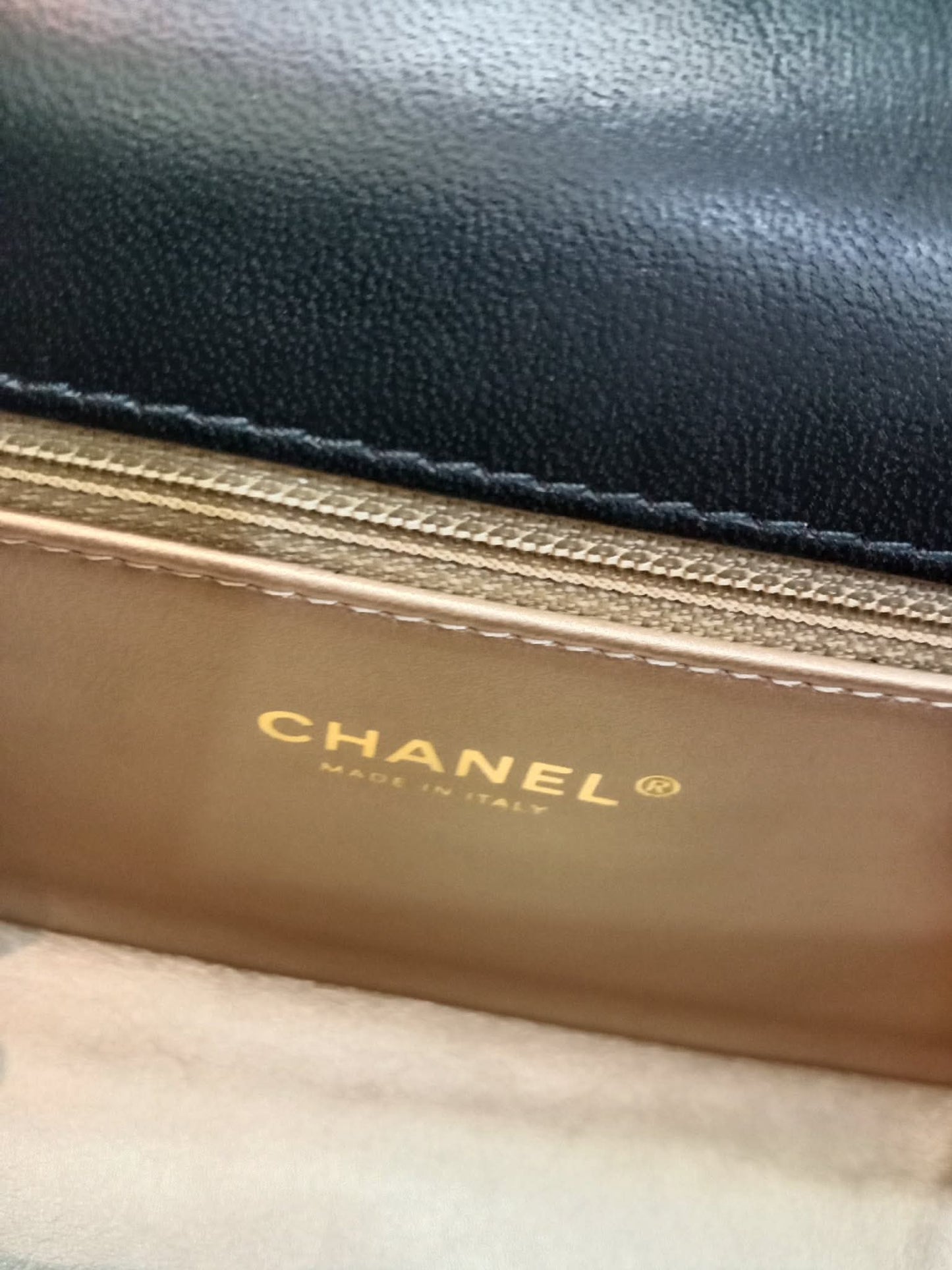 Chanel La Parisienne Quilted Lambskin Tophandle Bag Black Series 30