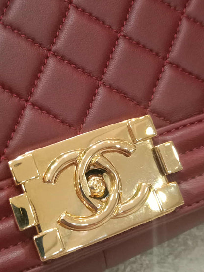 Chanel Boy Flap New Medium Burgundy Lambskin Series 22