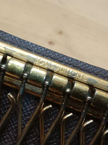 Louis Vuitton 6 Slots Keyholder Damier Ebene