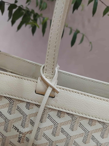 Goyard Bellechasse Biaude White PM
