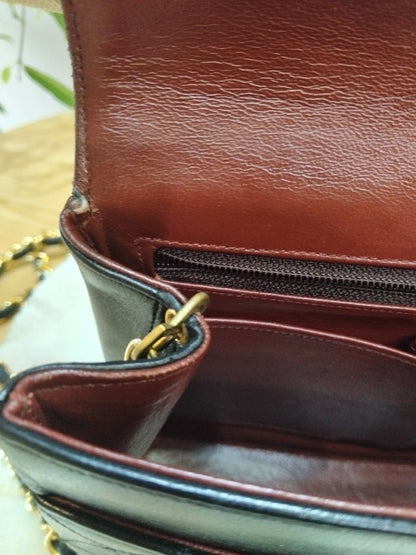 Chanel Circle Lock Flap Vintage CC Lambskin Black Series 1