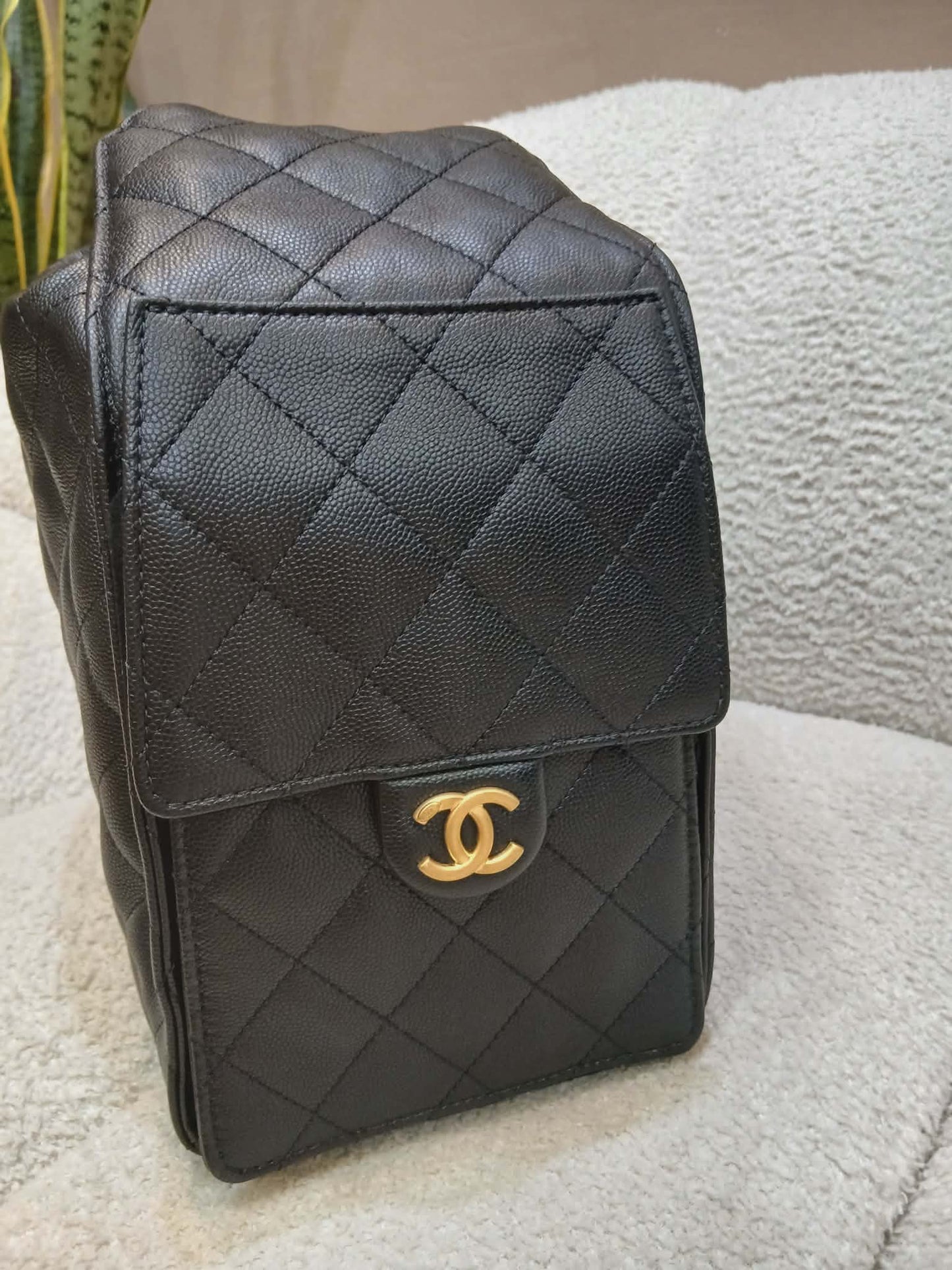 Chanel 25 Black Caviar Microchipped Fullset