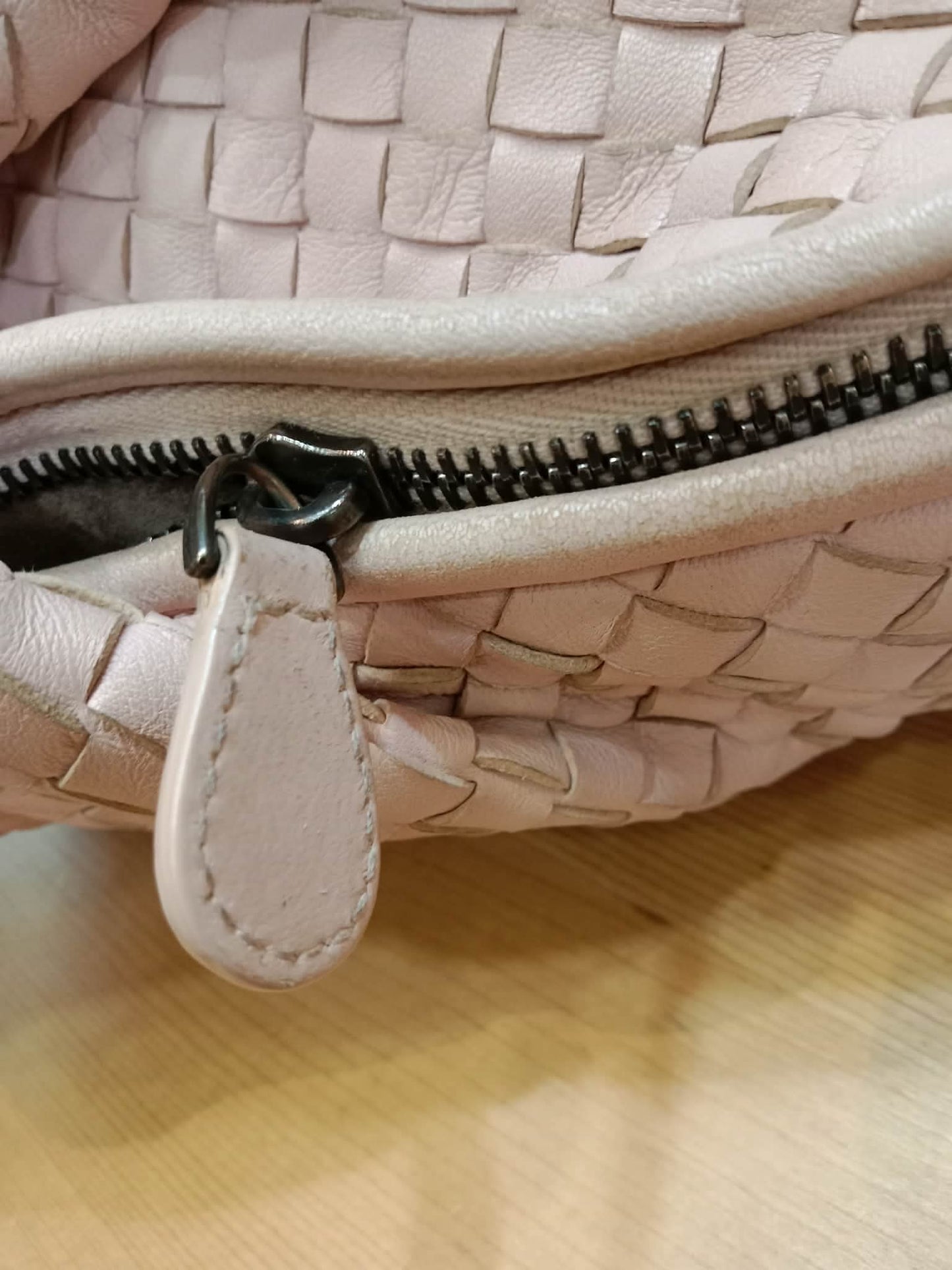 Bottega Veneta Intrecciato Hobo Bag Pink