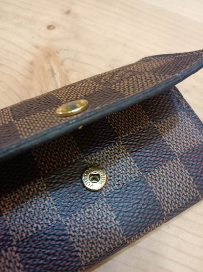 Louis Vuitton 6 Slots Keyholder Damier Ebene