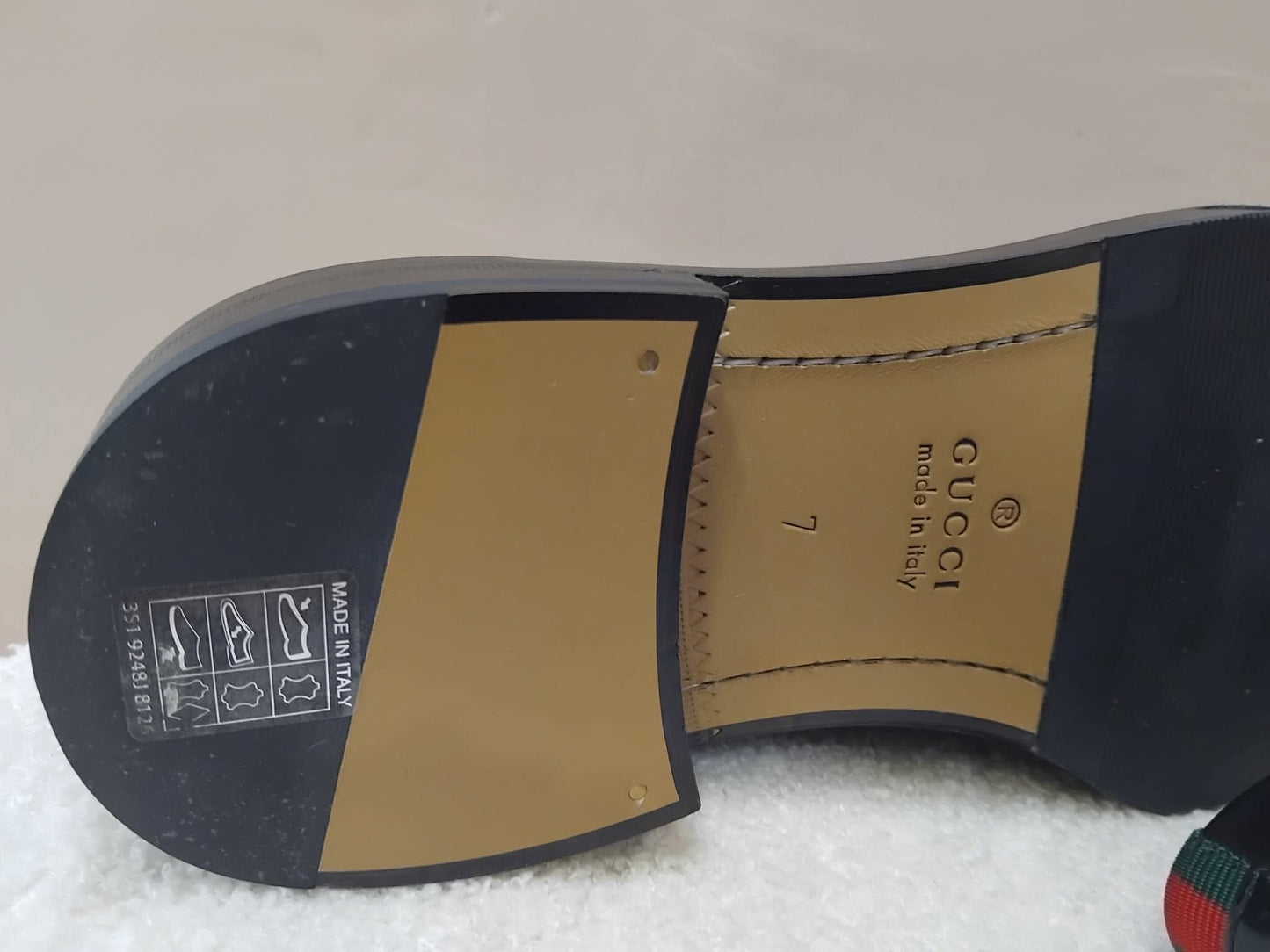 Gucci Men's Black Leather Loafers Size 7