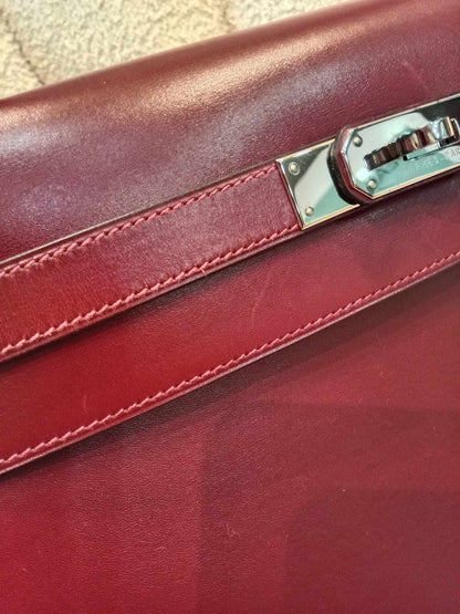 Hermes Kelly 32 Rouge Boxcalf Stamp E Square 2001