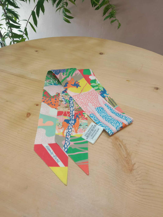 Hermes "En Liberte" Multicolor Design Silk Twilly