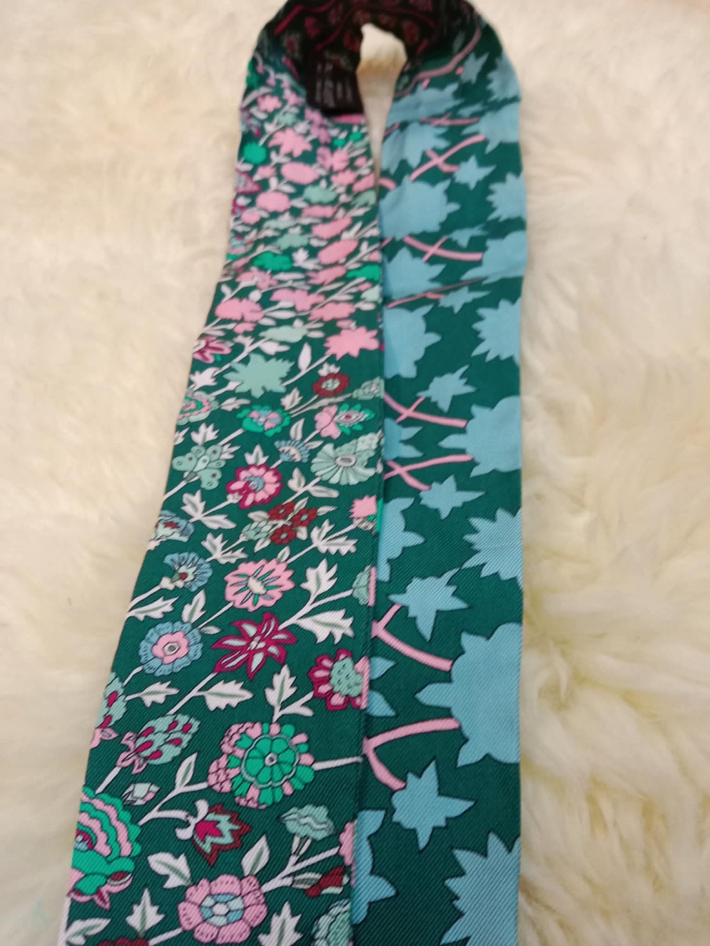 Hermes Tapis Persans Silk Twilly Scarf Featuring an Intricate Floral Pattern in Teal Green/Blue/Pink