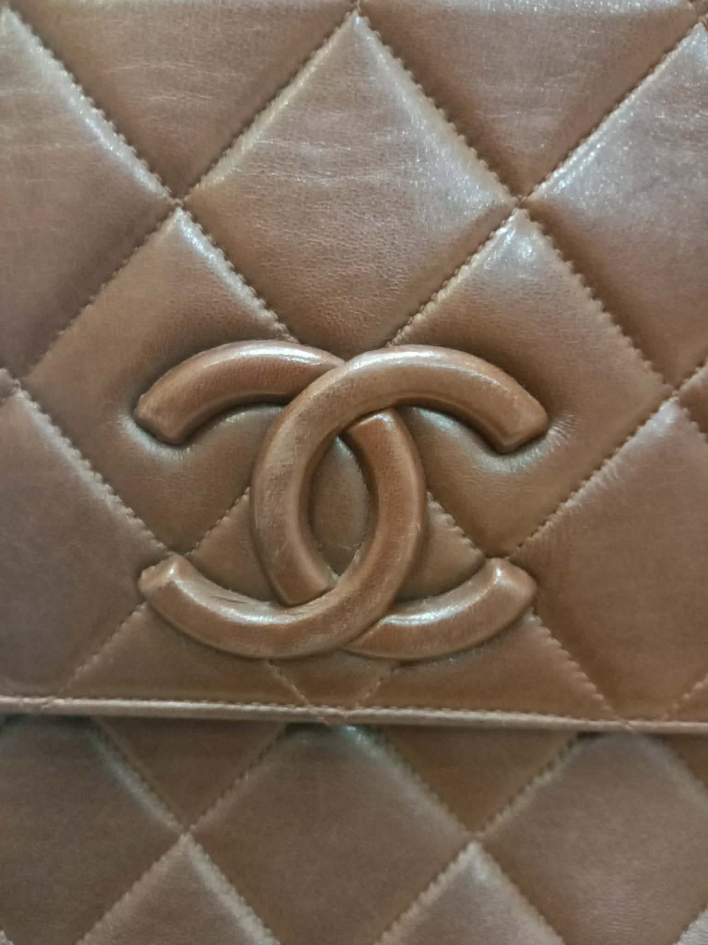 Chanel Shoulder Bag Embossed CC Logo Vintage Chocolate Brown