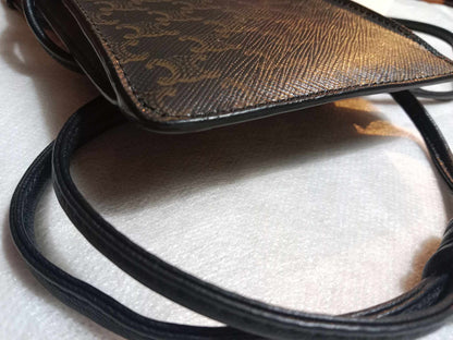 Celine Triomphe Phone Flap Pouch Black-Brown