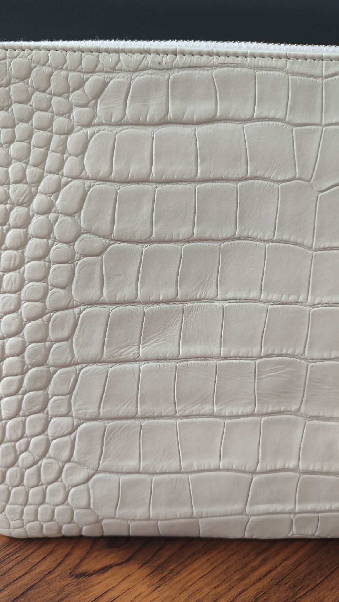 Chanel OCase Croc Embossed White Series 28