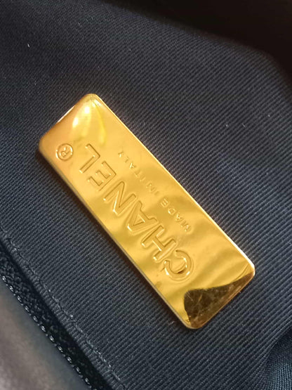 Chanel 19 Beige Midnight Blue Small Series 30