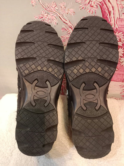 Chanel Tweed Sneakers Silver CC Logo 39 1/2