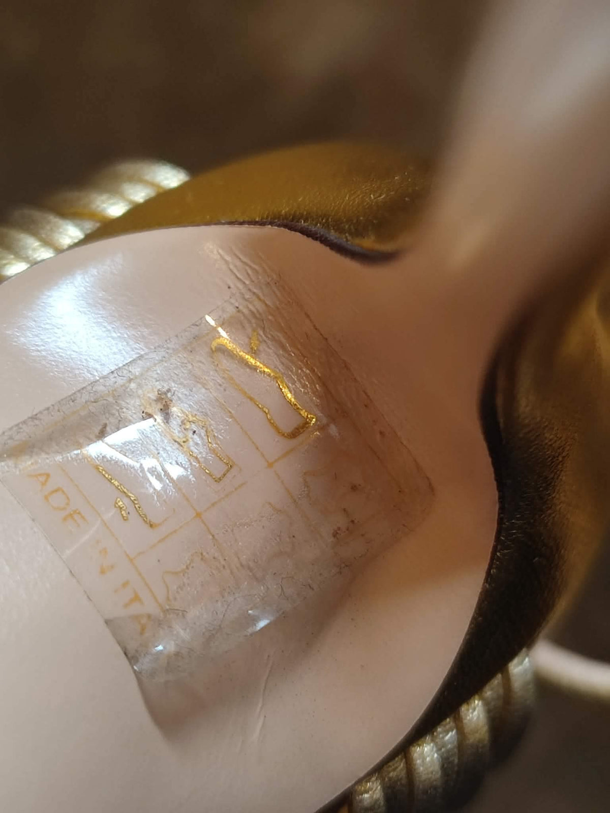 Gucci Allie Knotted Metallic Gold Heels Size 35