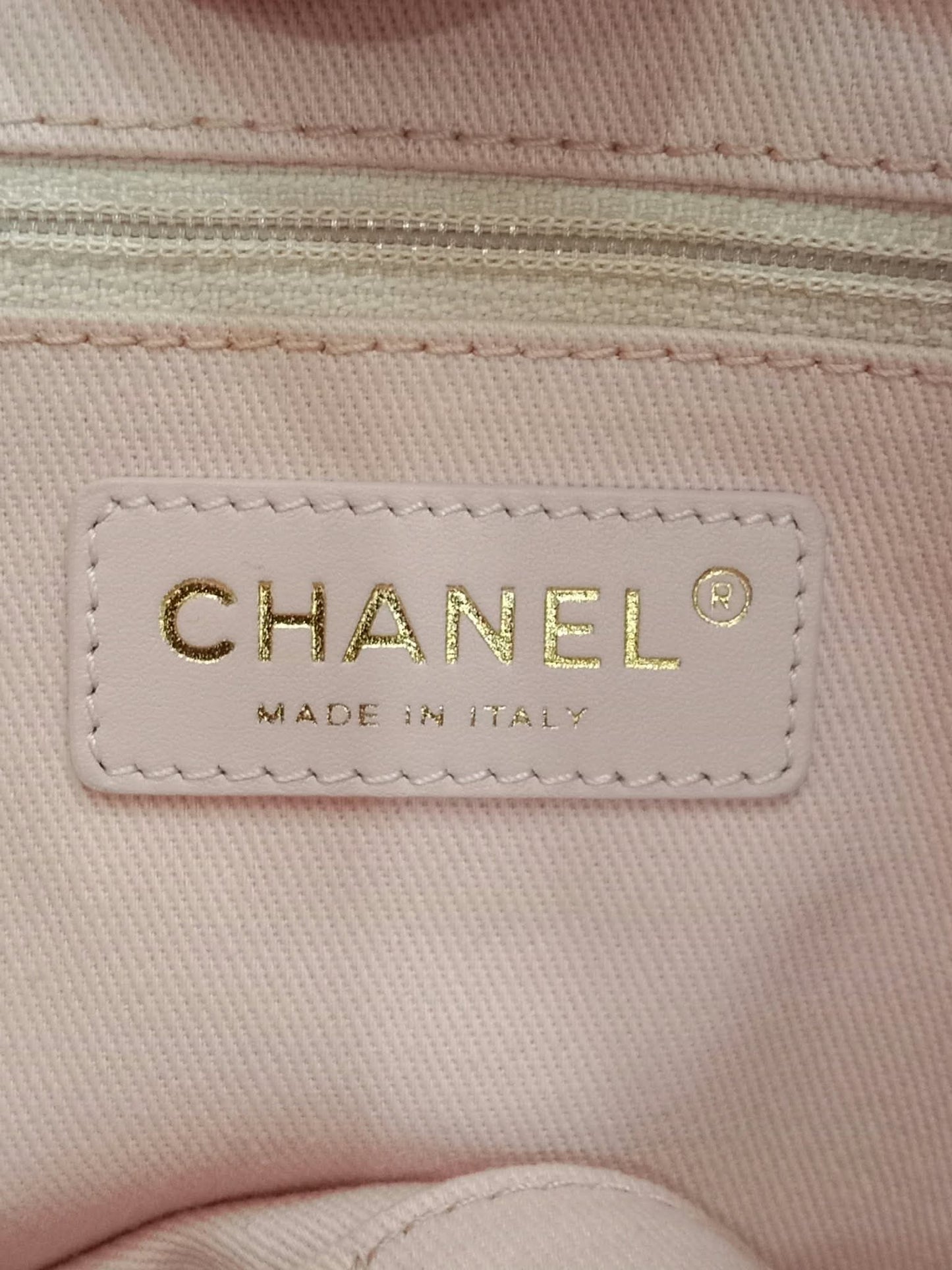 Chanel Deauville Tote Tweed Pink Microchipped
