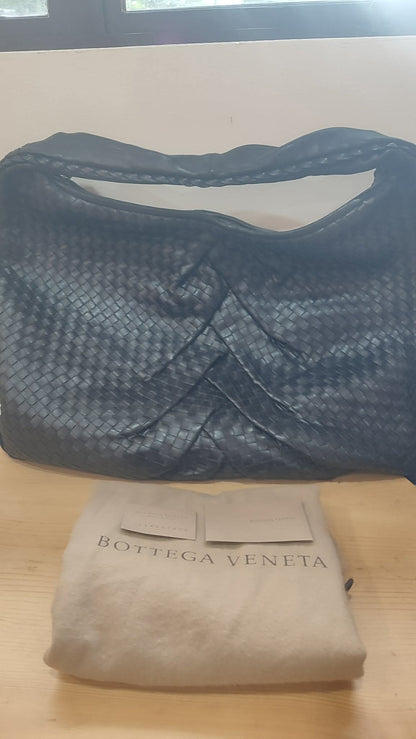 Bottega Veneta Intrecciato Hobo Maxi Bag Black