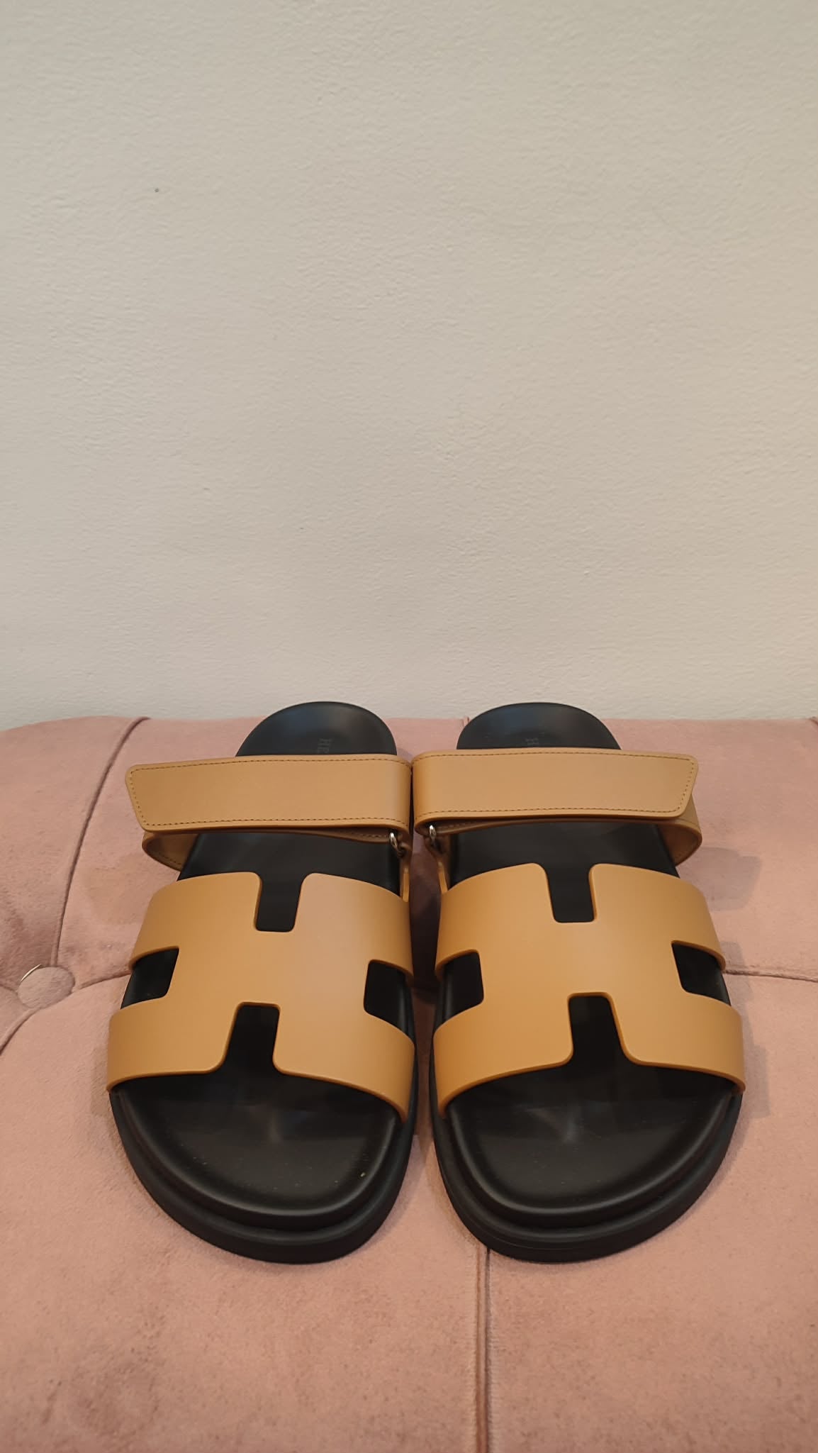 Hermes Chypre Camel Size 38.5