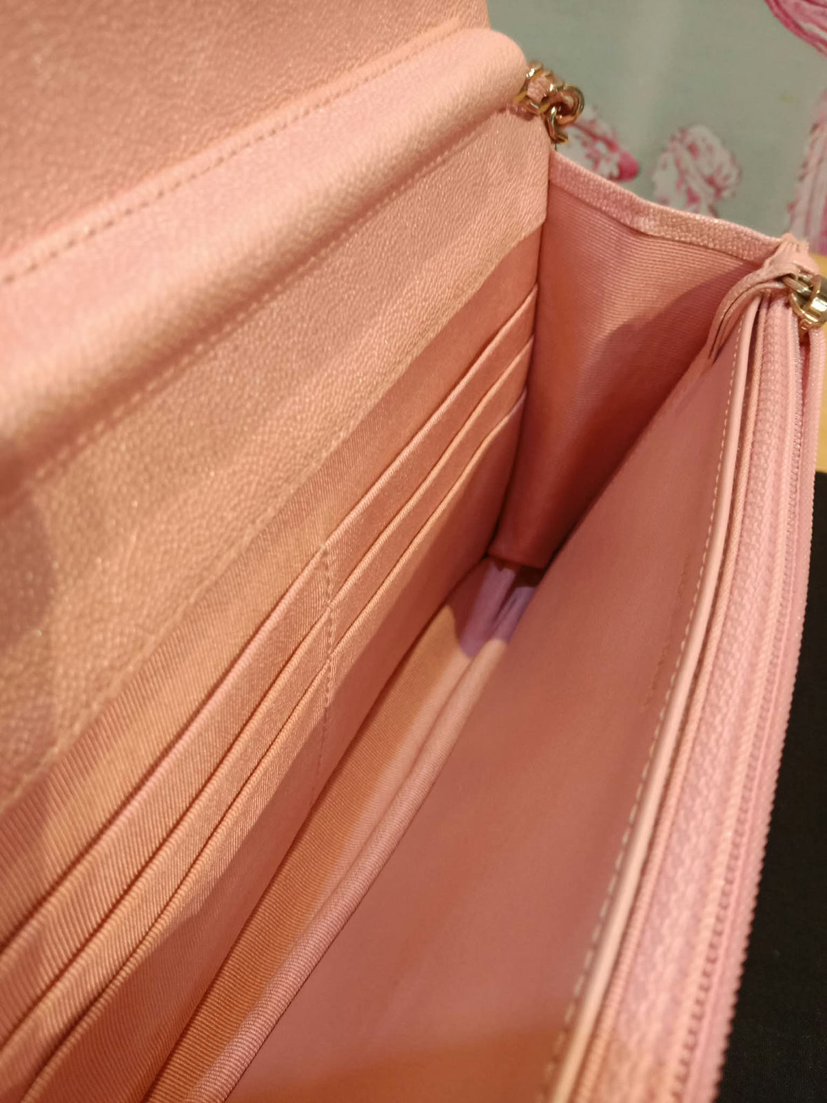 Chanel Classic Wallet on Chain Pink Iridescent Caviar Series 27