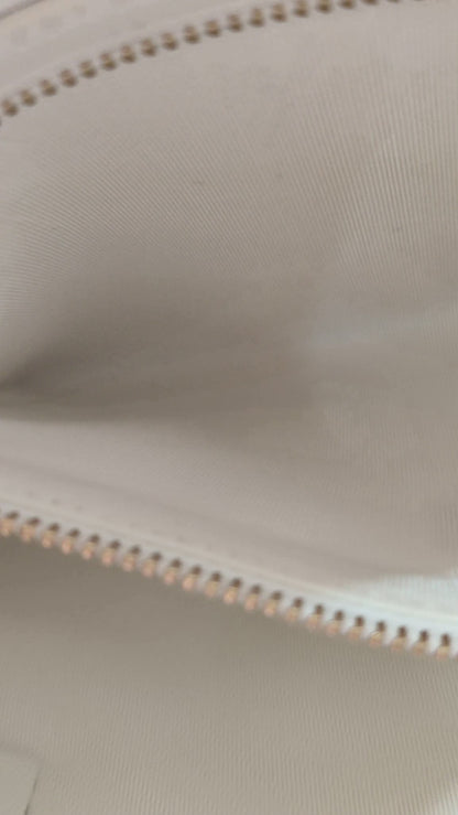 Chanel OCase Croc Embossed White Series 28
