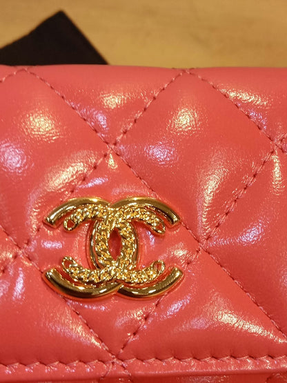Chanel VIC Gift Quilted Mini Wallet on Chain in Pink/Coral Apricot MIcrochipped