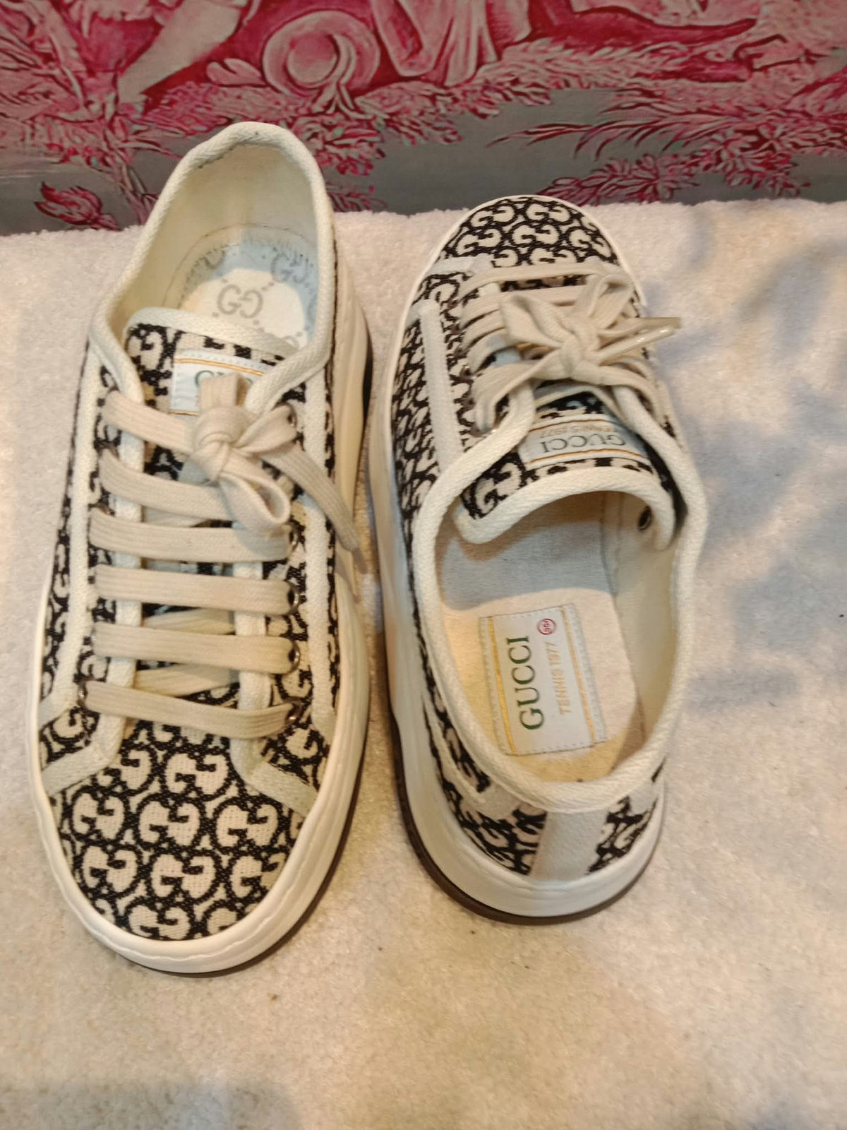 Gucci GG Monogram Platform Sneakers Ivory/Black Size 35.5