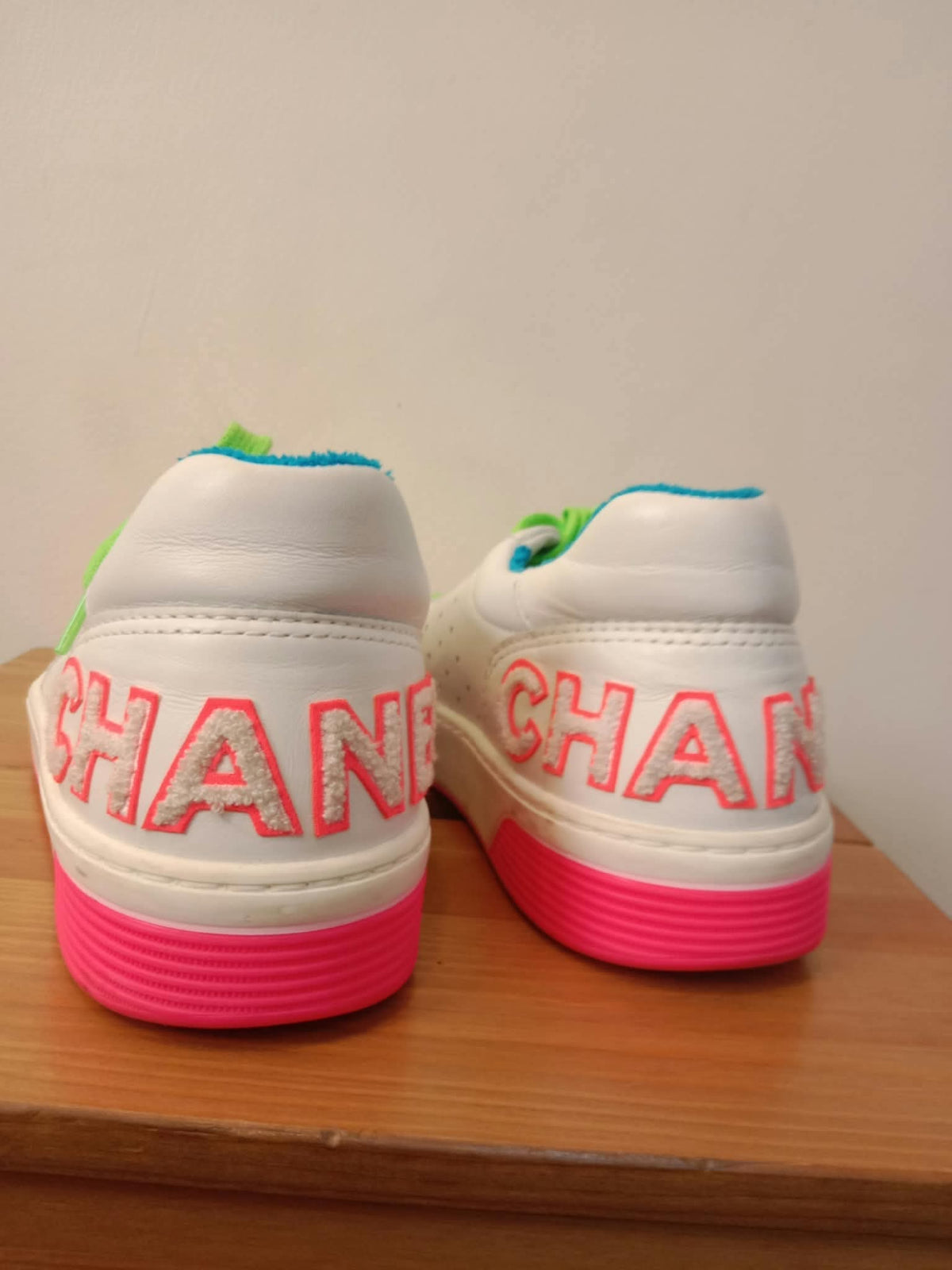 Chanel White Leather CC Lace-Up Sneakers Neon Multicolor Size 37