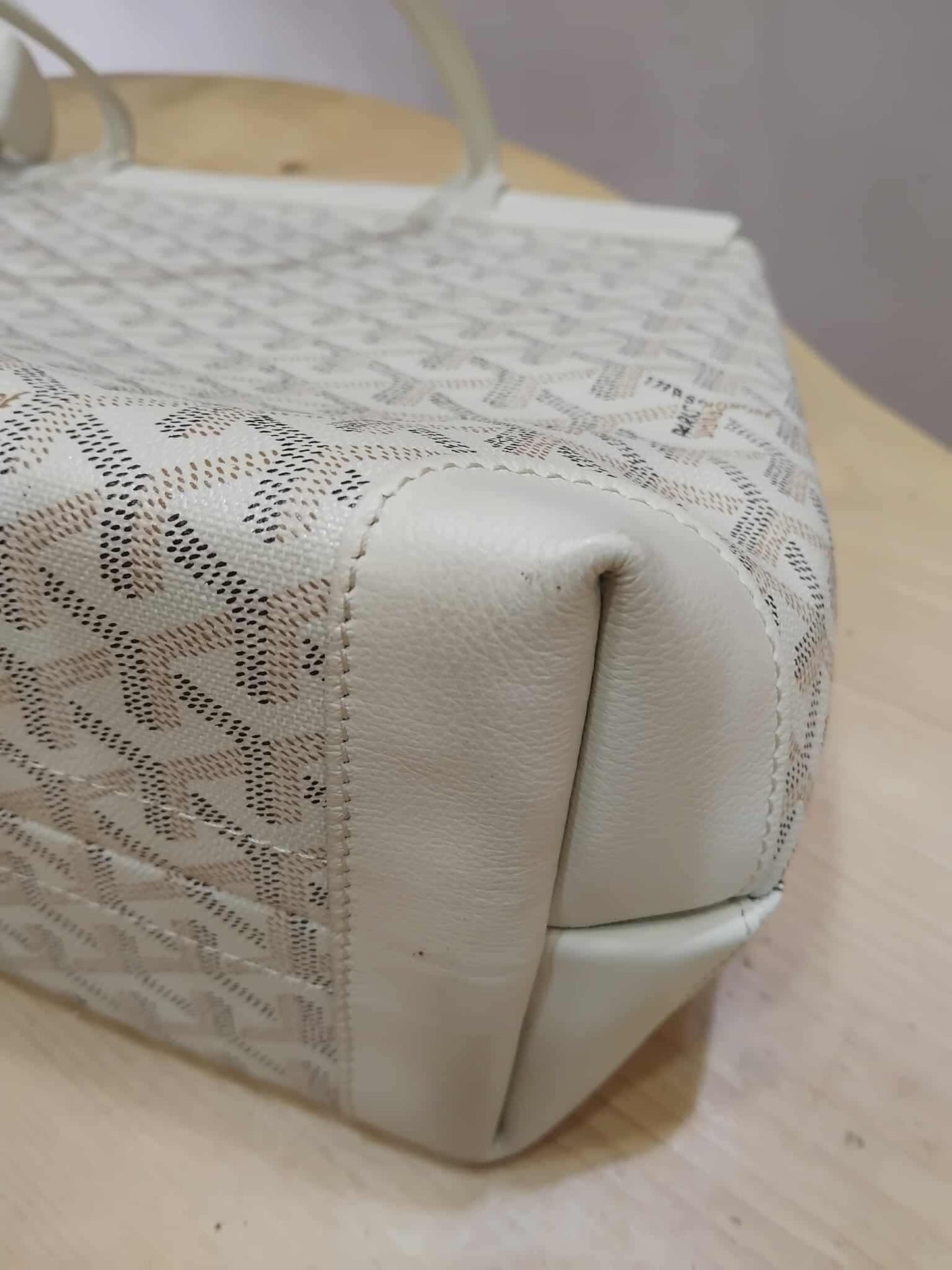 Goyard Bellechasse Biaude White PM