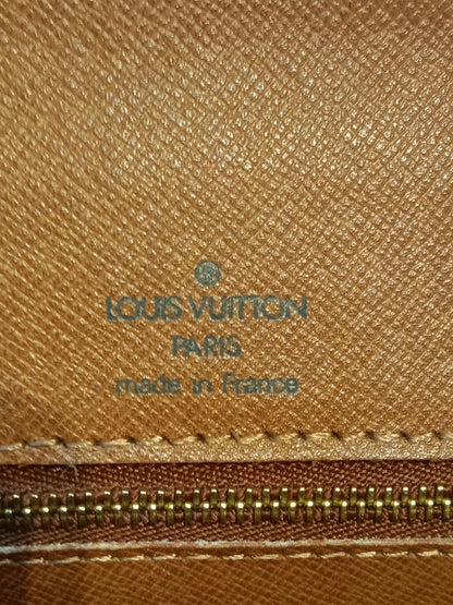 Louis Vuitton Monceau Shoulder Bag