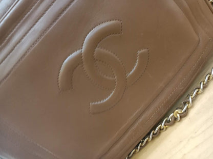 Chanel Vintage Camera Bag Lambskin Brown Series 0