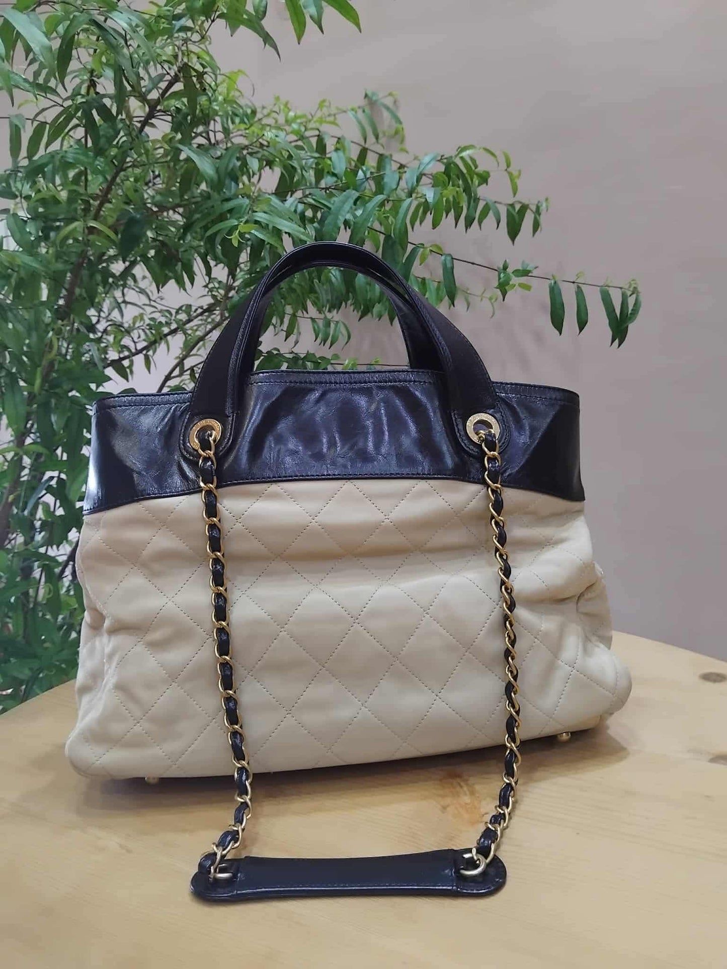 Chanel Mix Shopping Tote Bag Quilted Beige/Black Series 16