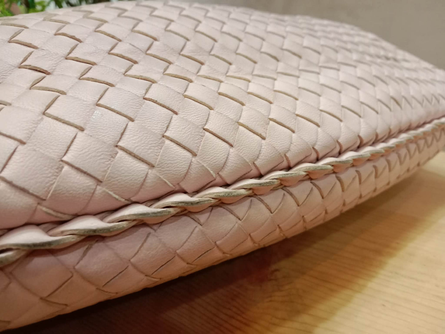 Bottega Veneta Intrecciato Hobo Bag Pink