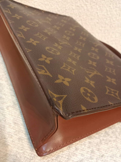 Louis Vuitton Monceau Shoulder Bag
