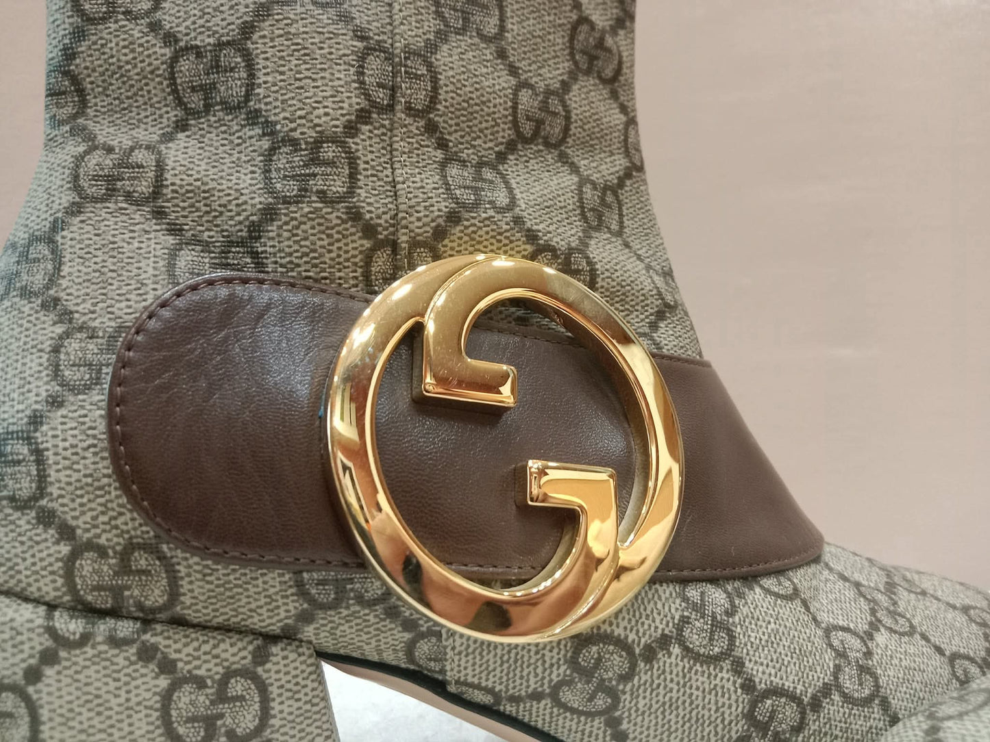 Gucci Blondie GG Supreme ankle Boots GG Medallion Size 26