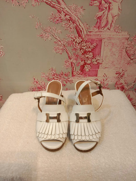 Hermes Alesia Kelly Buckle Sandals Size 37