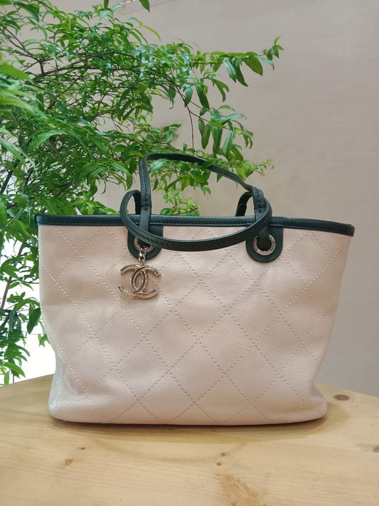 Chanel Totebag Light Pink Series 19