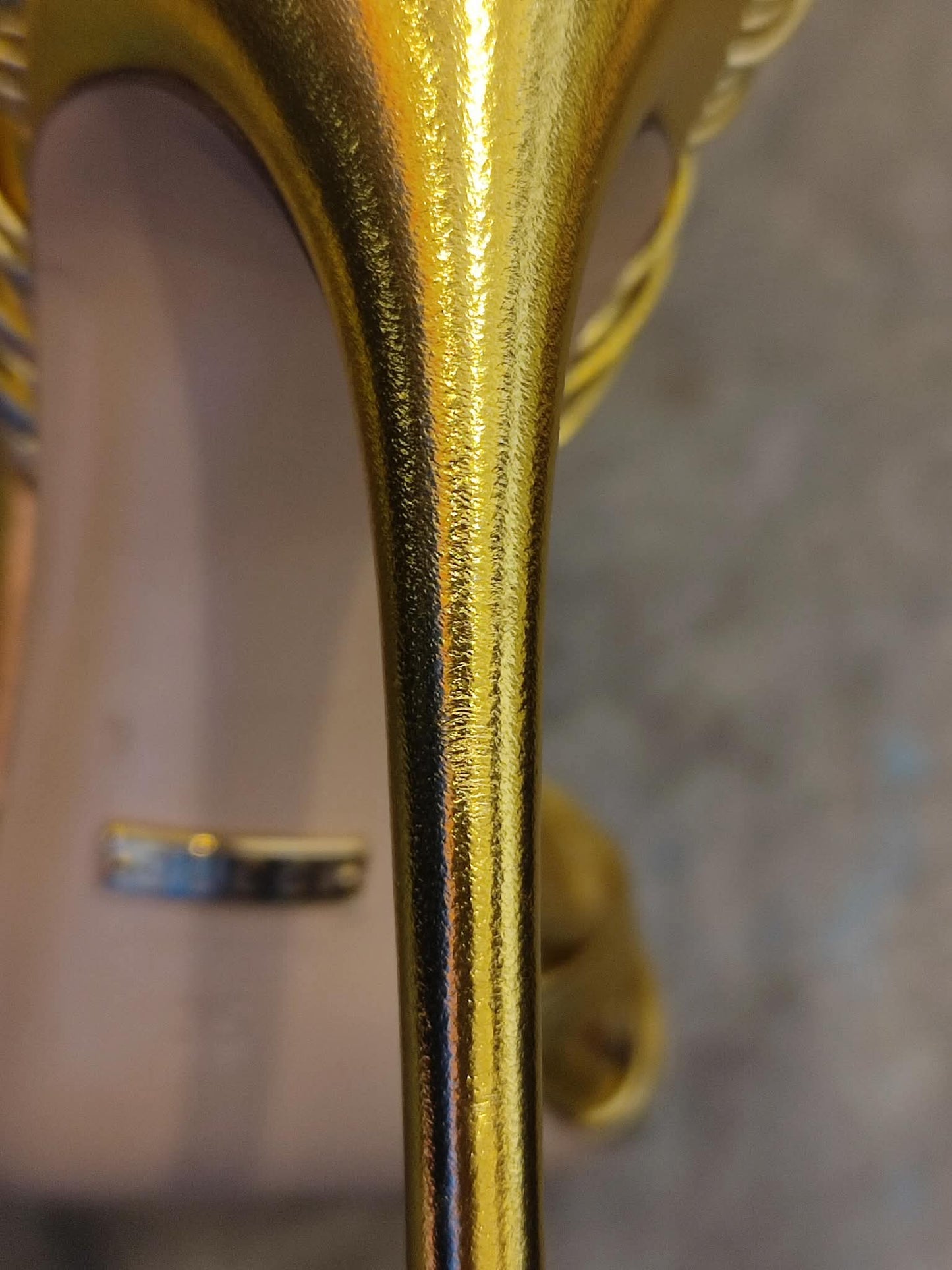 Gucci Allie Knotted Metallic Gold Heels Size 35