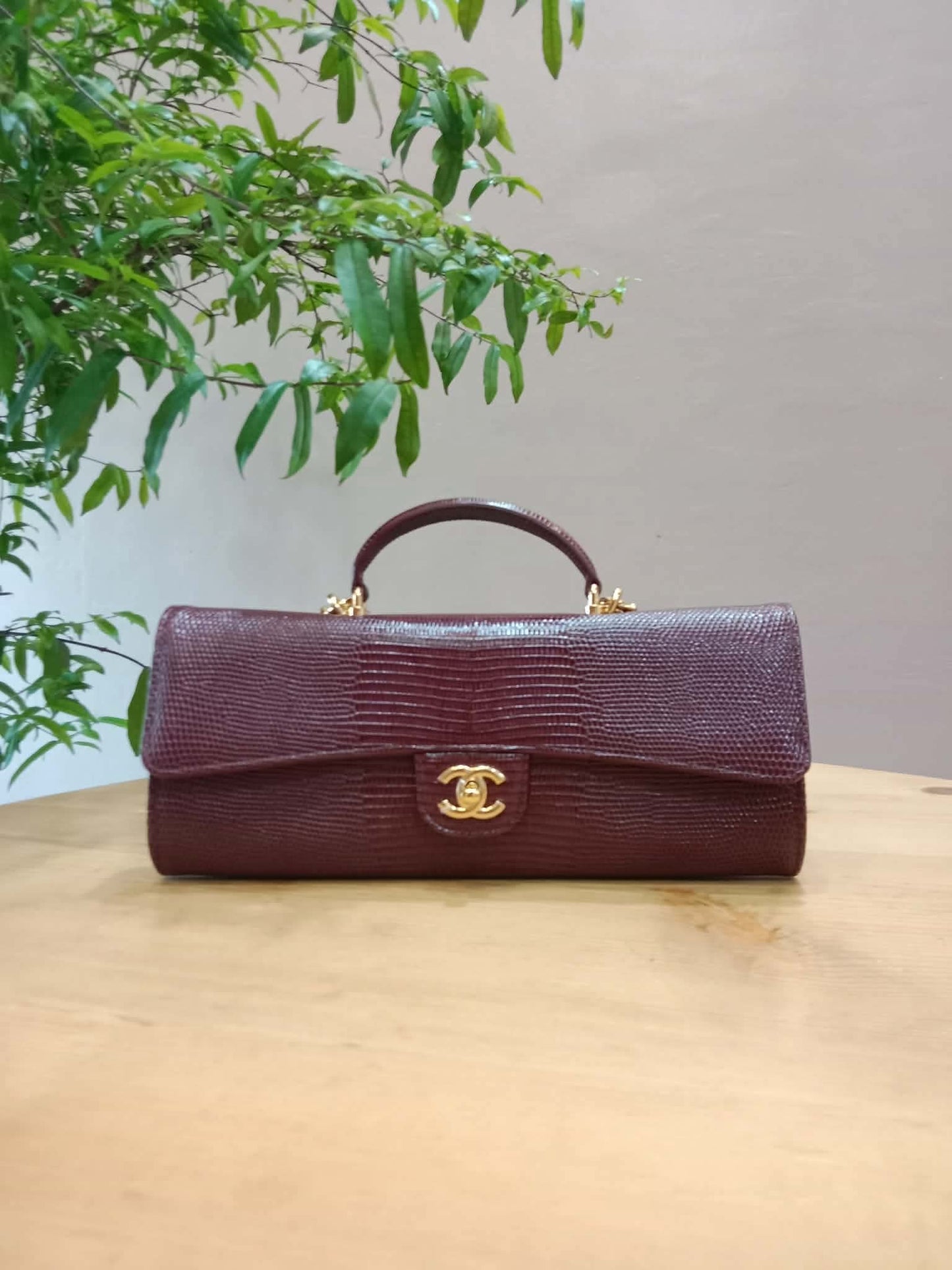 Chanel Tophandle Lizard Embossed Calfskin Clutch Dar Burgundy Microchipped