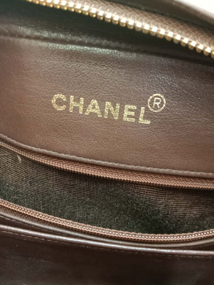 Chanel Shoulder Bag Embossed CC Logo Vintage Chocolate Brown