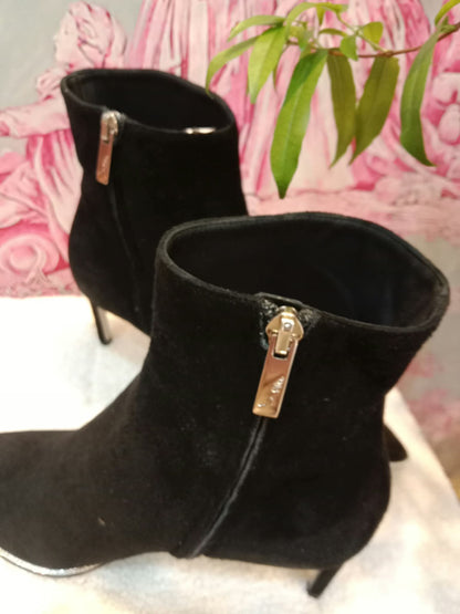 Rene Caovilla Suede Stiletto Ankle Boots Black  Size 37.5