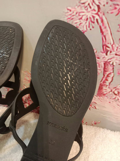 Hermes Egerie Sandals Black Size 35