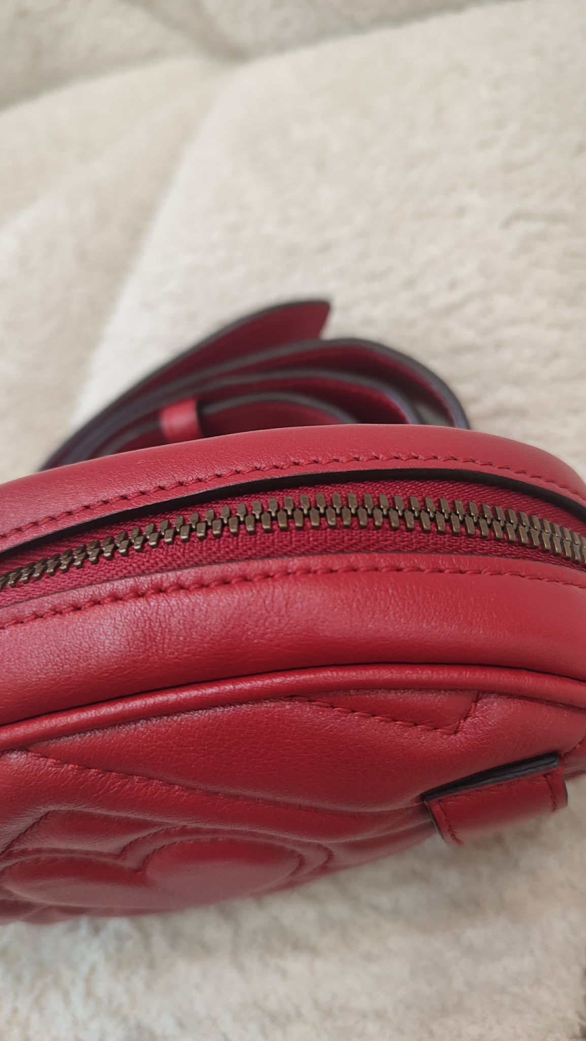 Gucci GG Marmont Beltbag Red