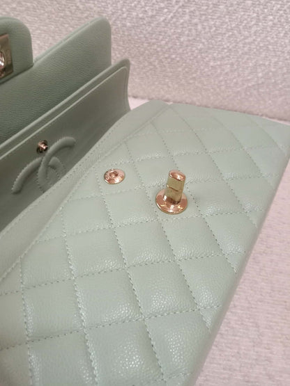 Chanel 24C Timeless Classic Double Flap Caviar Green Caviar Microchipped