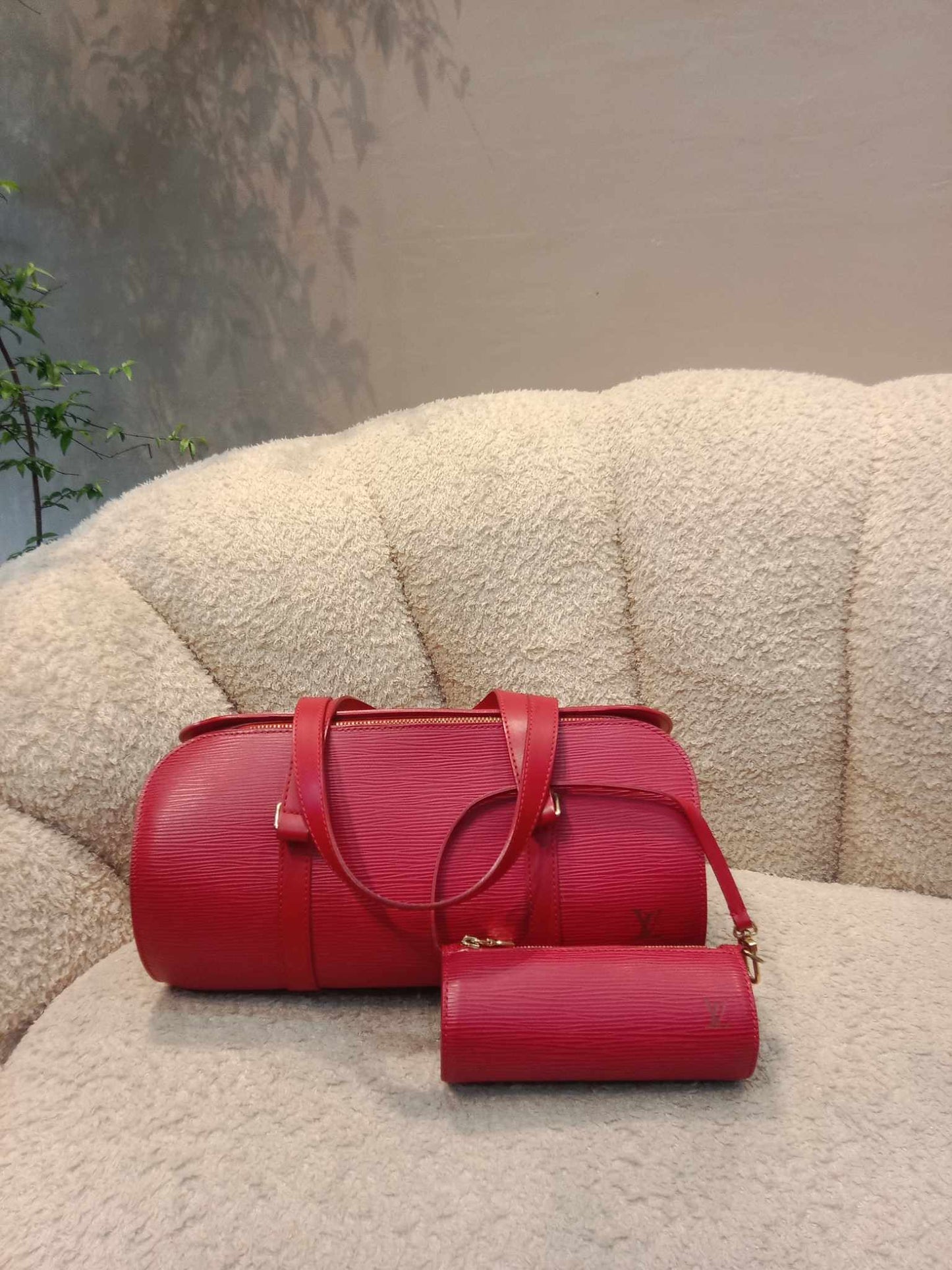 Louis Vuitton Soufflot Epi Pochette Shoulder Barrel Bag Leather Castilean Red