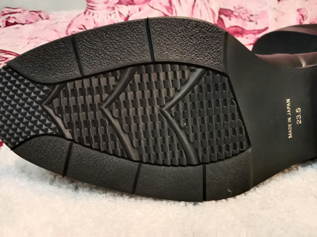 Chelsea Ankle Boots Black Size 23.5