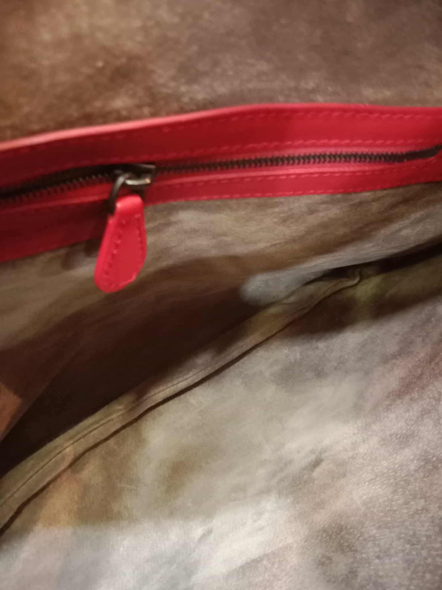 Bottega Veneta Intrecciato Hobo Bag Red