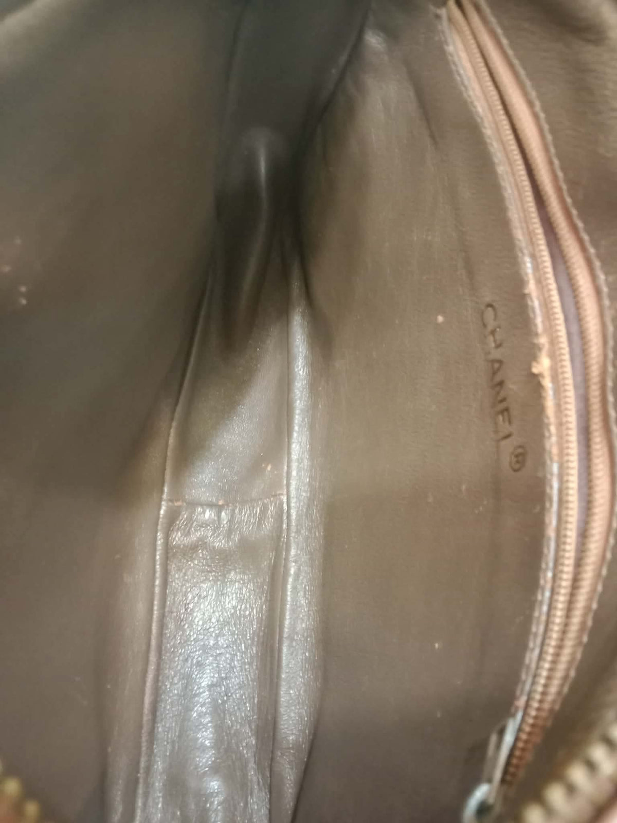 Chanel Vintage Camera Bag Lambskin Brown Series 0