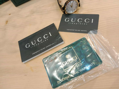 Gucci Men Gold Plated Band Wristwatch